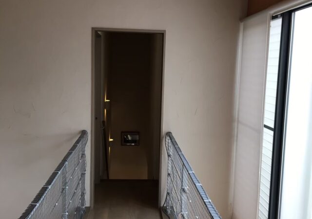 【京都市西京区】ただの通路がもう一つの使い方ができる居心地の良い空間にリフォーム